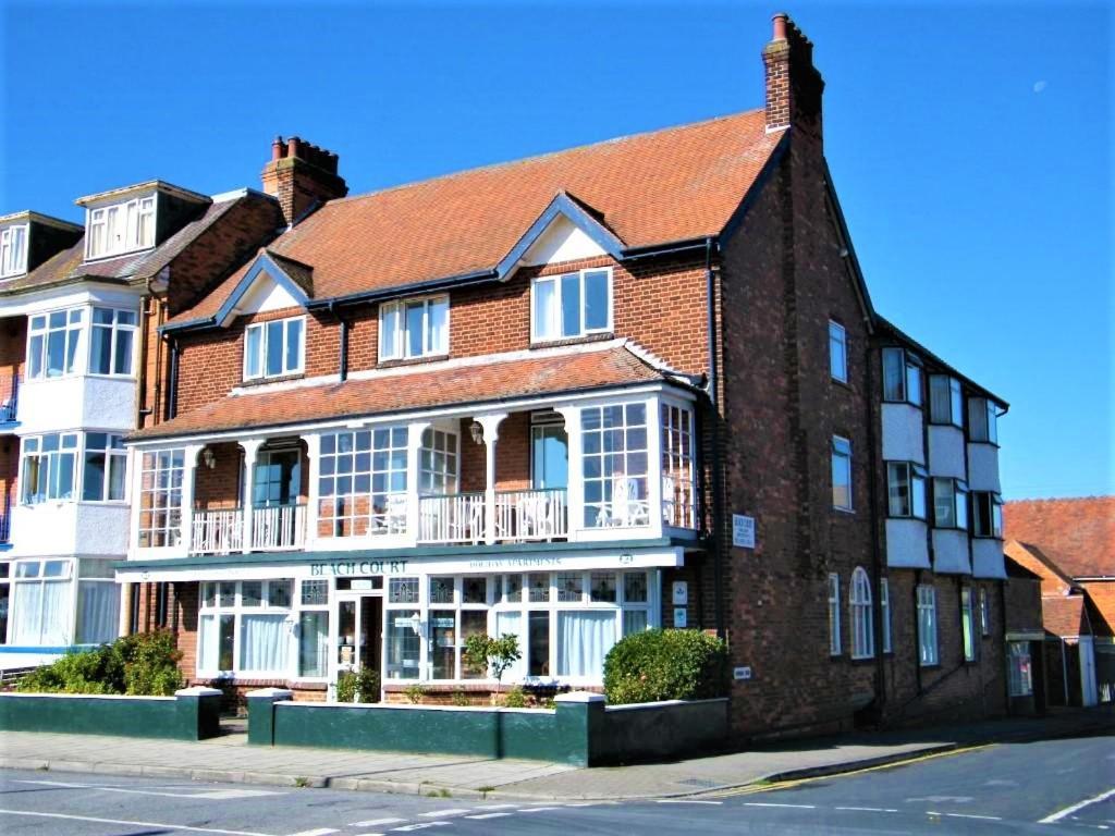 Beach Court Holiday Apartments Skegness Extérieur photo